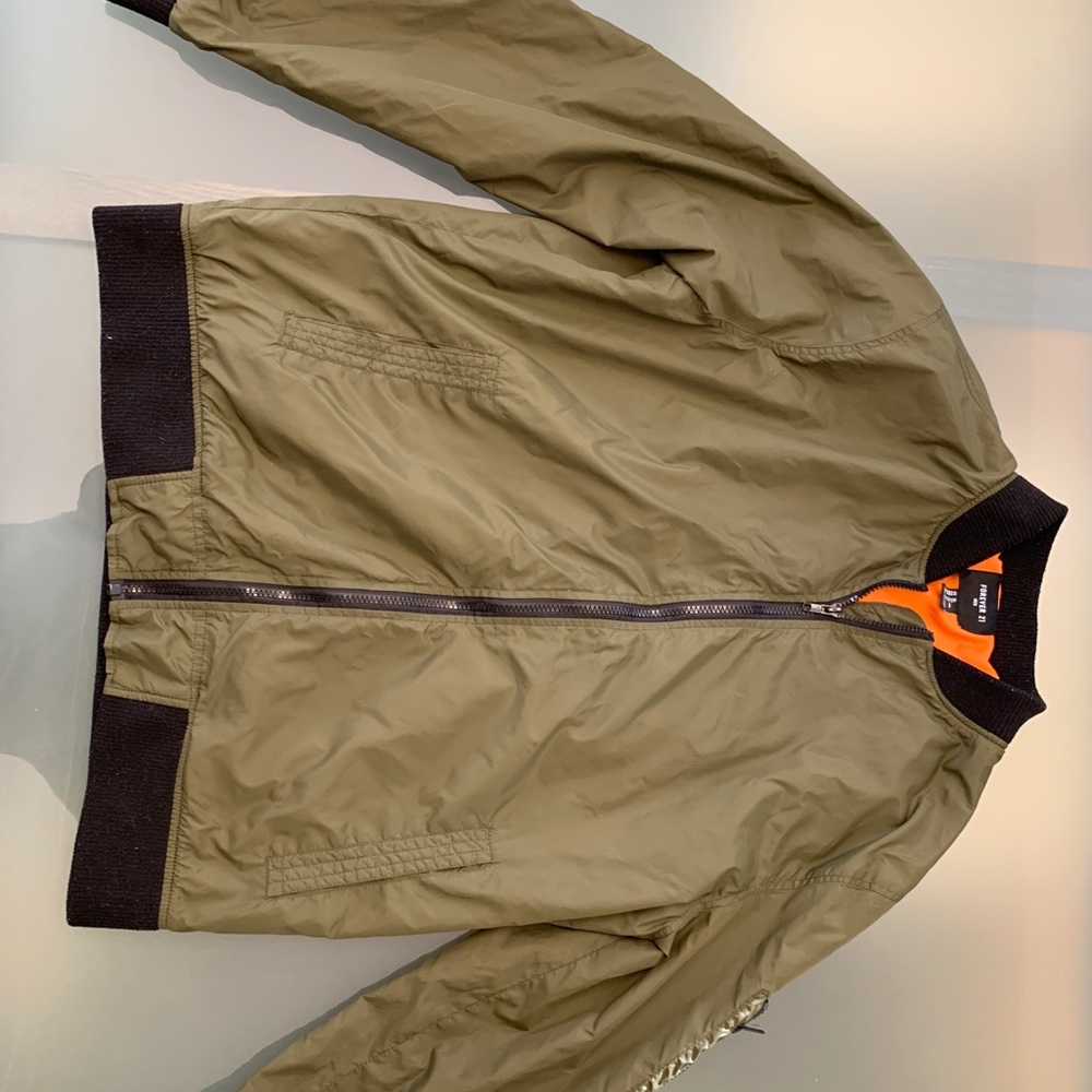 Forever 21 Men’s Bomber Jacket Size XL
